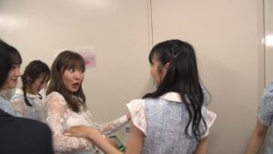2年振りに会った今村麻莉愛の成長にガチで驚く指原莉乃 HKT48